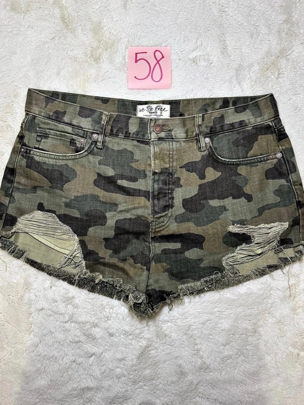 Free People We The Free Green and Brown Camo Shorts Size 30